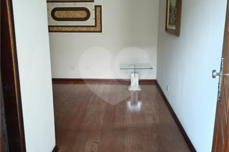 Casa à venda com 3 quartos, sendo 1 suíte, em Chácara Jafet, Mogi das Cruzes, SP