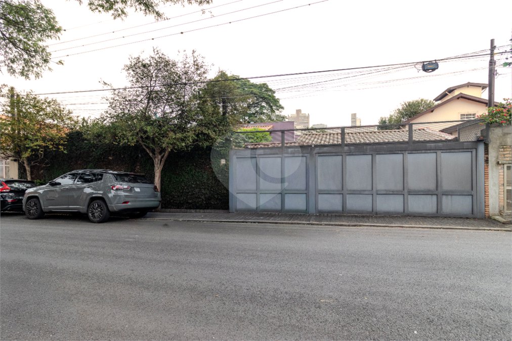 Casa à venda com 3 suítes em Brooklin, São Paulo, SP