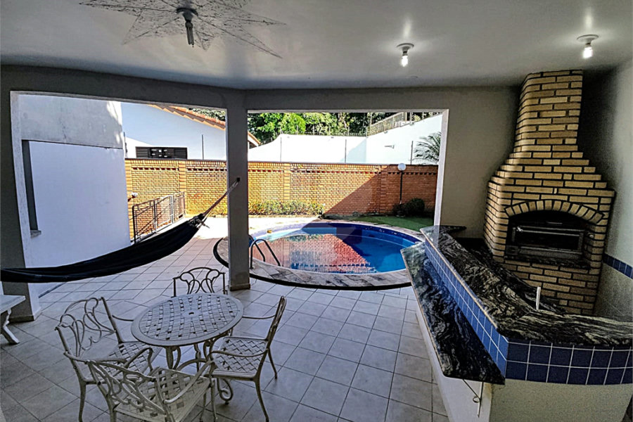 Sobrado à venda com 3 suítes em Tremembé, São Paulo, SP