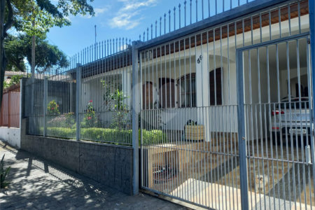 Casa Térrea à venda com 3 quartos, sendo 1 suíte,  em Cidade Dutra, São Paulo, SP