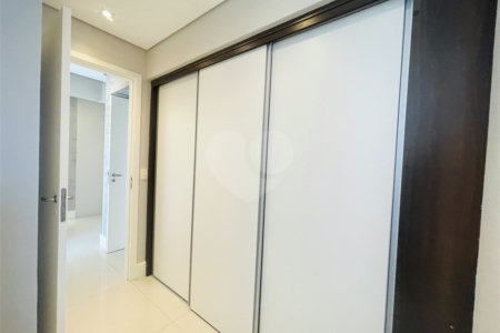Apartamento à venda com 3 suítes em Baeta Neves, São Bernardo do Campo, SP