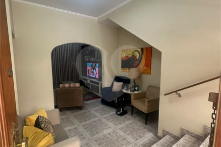 Sobrado à venda com 3 quartos, sendo 1 suíte,  em Santana, São Paulo, SP