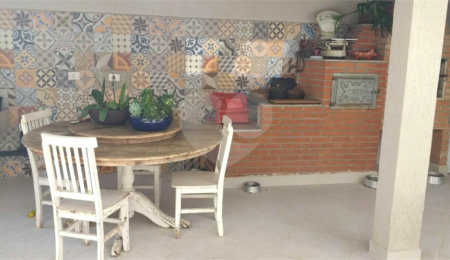Casa à venda com 4 quartos, sendo 3 suítes,  em Jardim Bonfiglioli, São Paulo, SP