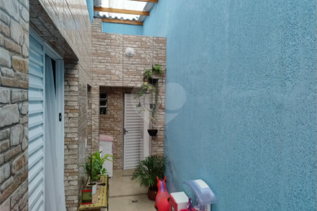 Casa à venda com 3 quartos, sendo 1 suíte,  em Vila Rei, Mogi das Cruzes, SP