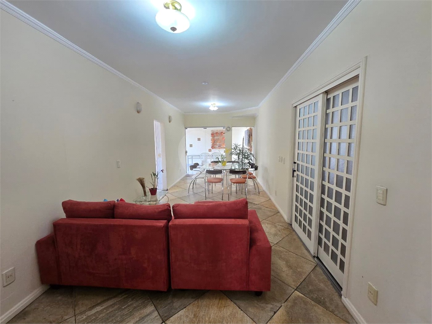 Casa à venda com 4 quartos, sendo 2 suítes,  em Vila Nastri, Itapetininga, SP