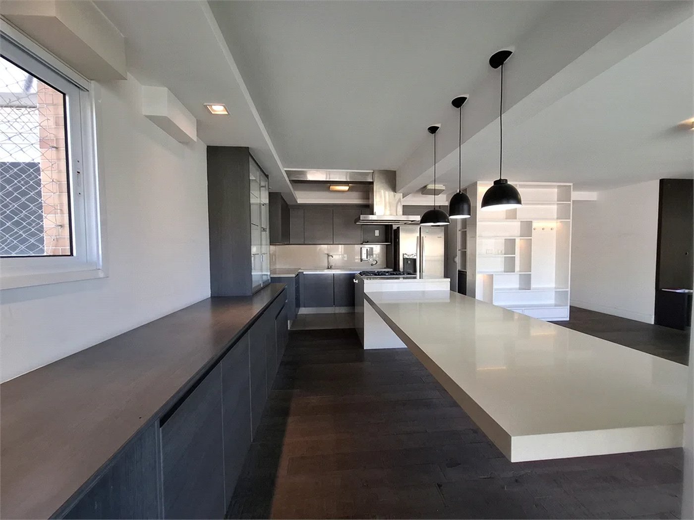 Apartamento à venda com 3 suítes em Vila Ipojuca, São Paulo, SP