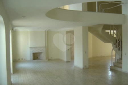 Duplex à venda com 3 suítes em Cerqueira César, São Paulo, SP