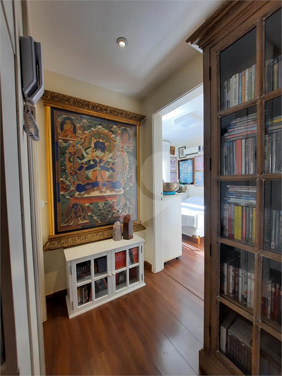 Casa à venda com 4 suítes no condomínio Las Cumbres, São Paulo - SP