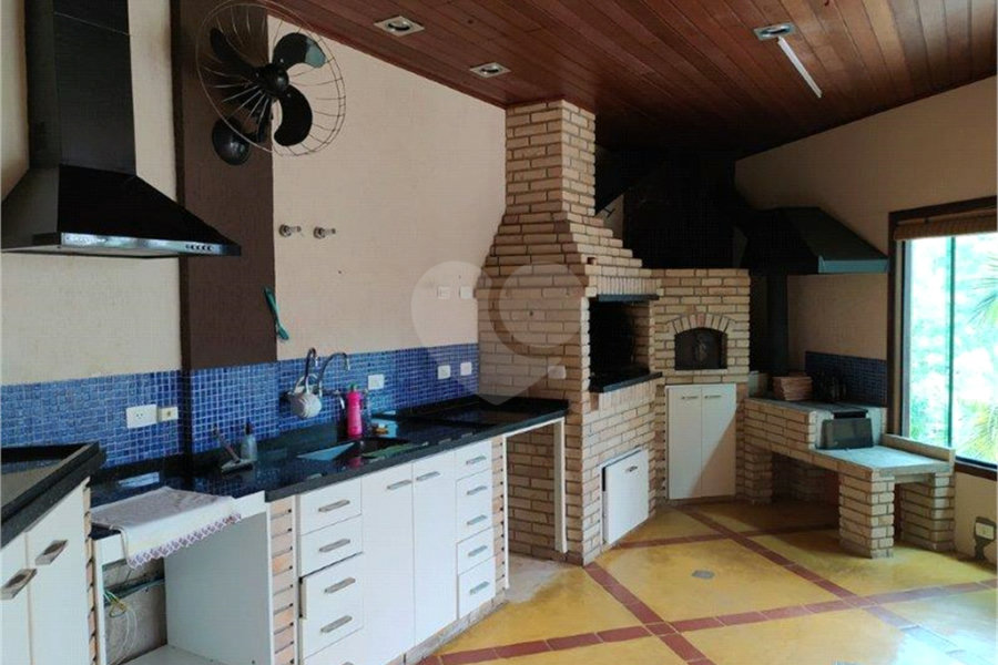 Casa à venda com 4 suítes no condomínio Parque Imperial, Mairiporã - SP