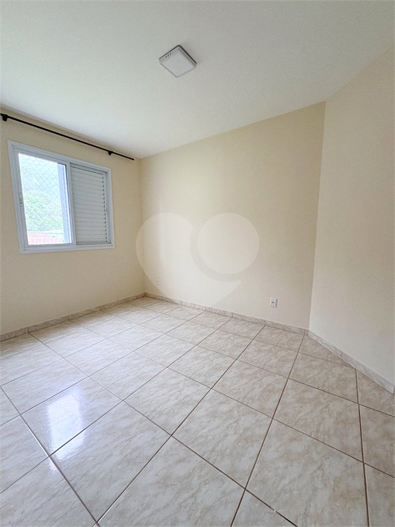 Apartamento à venda com 2 quartos em Taboleiro Verde, Cotia, SP
