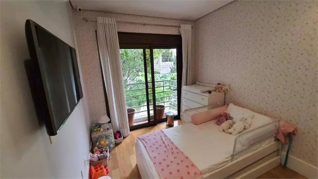 Casa à venda com 3 suítes no condomínio Metropolitan, São Paulo - SP