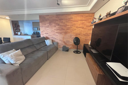Apartamento à venda com 3 suítes em Parque Campolim, Sorocaba, SP