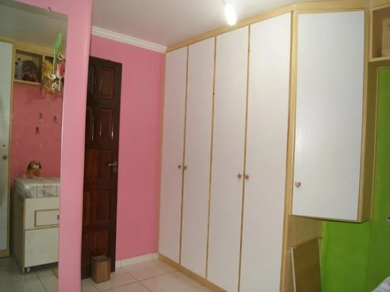 Sobrado à venda com 6 quartos, sendo 5 suítes, em Jardim Catanduva, São Paulo, SP