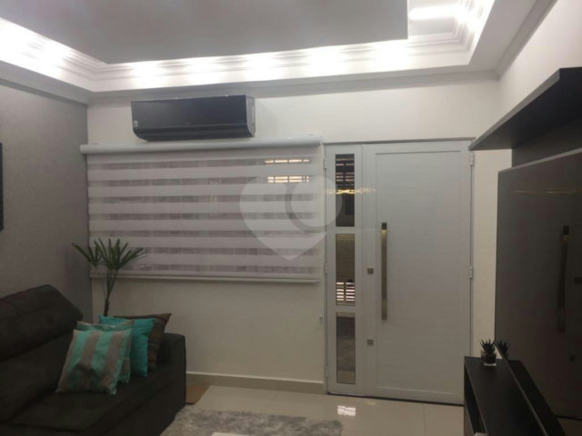 Sobrado à venda com 2 quartos em Santana, São Paulo, SP