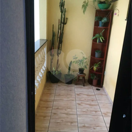 Casa com 112m² , 2 dormitórios , sendo 2 suítes , à venda no bairro da Penha.