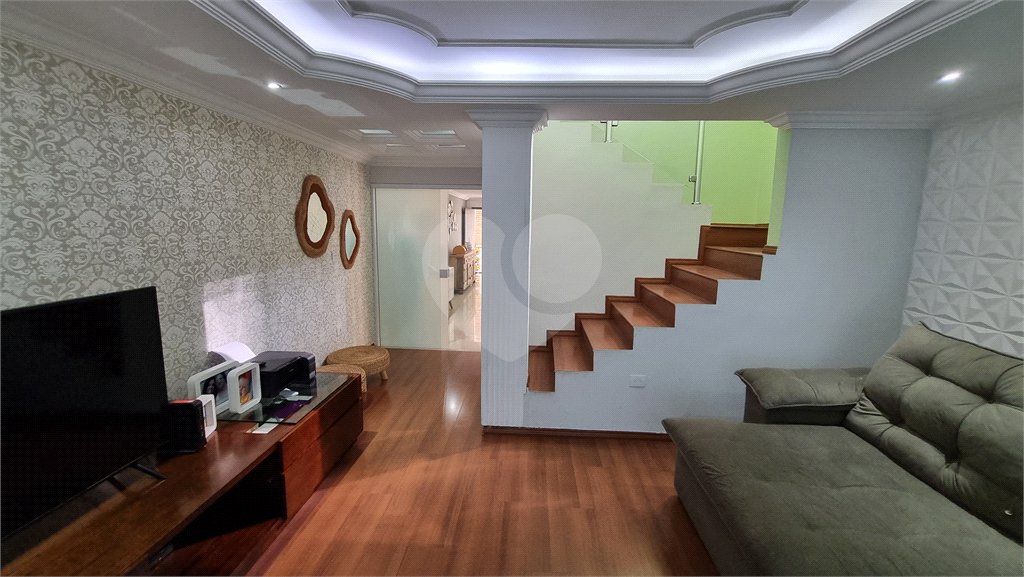 Sobrado à venda com 4 quartos, sendo 1 suíte, em Tremembé, São Paulo, SP