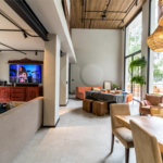 Casa à venda com 4 suítes no condomínio Granja do Morumbi, São Paulo - SP