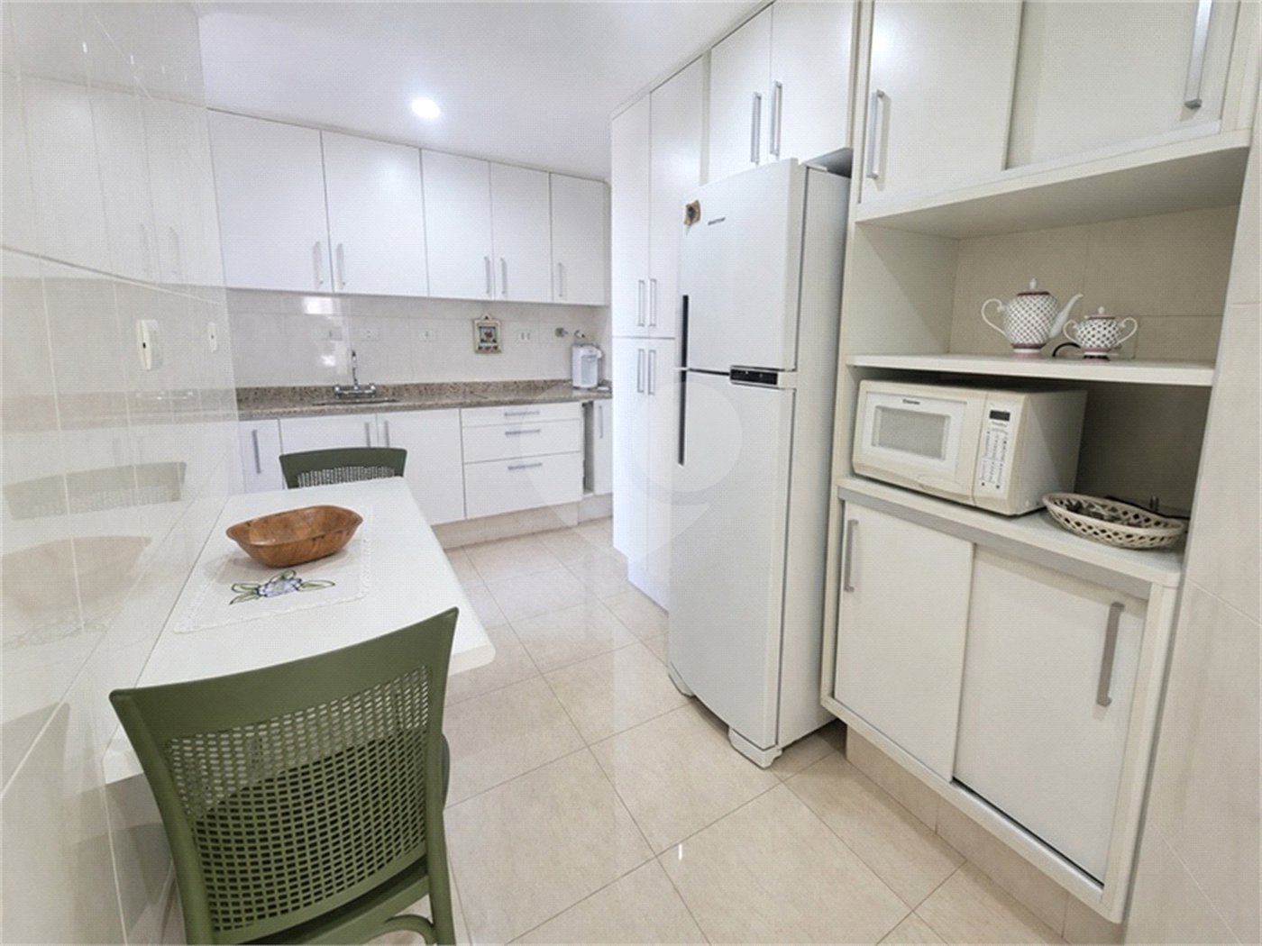 Apartamento à venda com 2 quartos, sendo 1 suíte, em Santana, São Paulo, SP