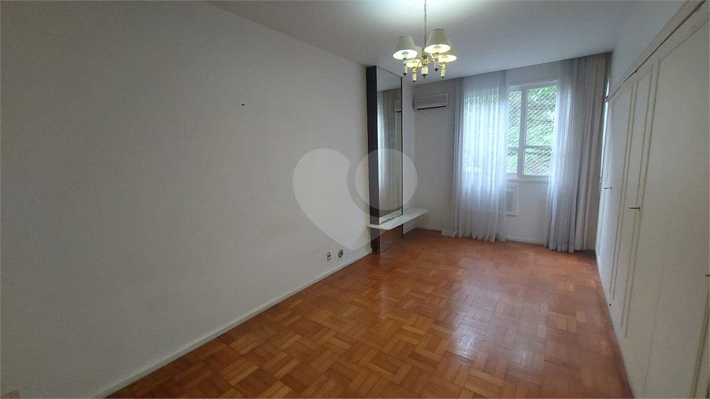 Apartamento à venda com 3 quartos, sendo 1 suíte, em Botafogo, Rio de Janeiro, RJ