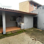 Casa para alugar com 2 quartos, sendo 1 suíte,  em Vila Carolina, Itapetininga, SP