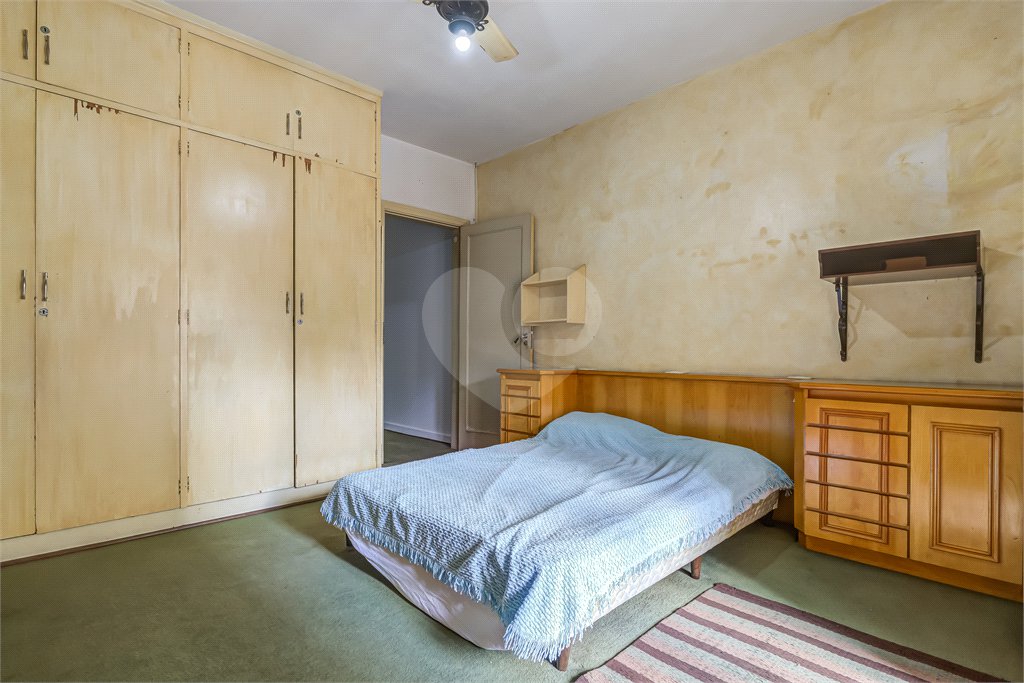 Casa à venda com 3 quartos, sendo 1 suíte, em Vila Clementino, São Paulo, SP