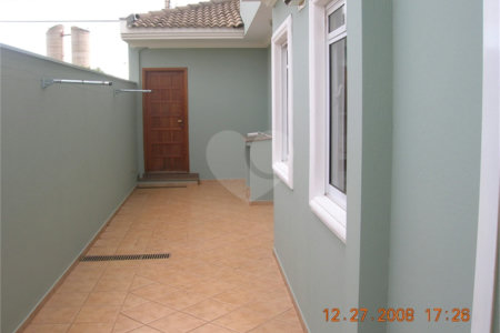 Casa no Condomínio Damha I