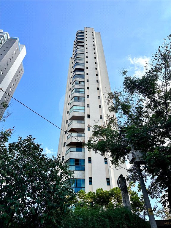 Apartamento à venda com 3 suítes em Santana, São Paulo, SP