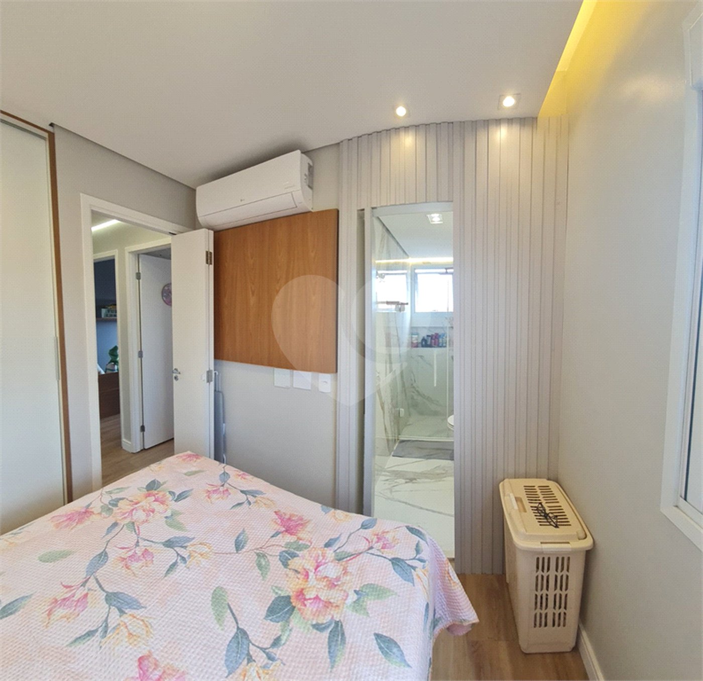 Apartamento à venda com 3 quartos, sendo 1 suíte, em Parada Inglesa, São Paulo, SP