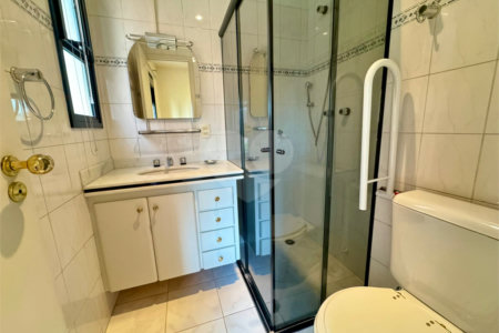 Apartamento à venda com 4 quartos, sendo 2 suítes,  em Pinheiros, São Paulo, SP
