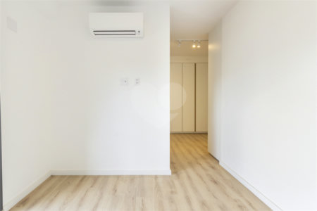 Apartamento à venda com 2 suítes em Pinheiros, São Paulo, SP