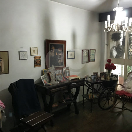 Sobrado à venda com 4 quartos, sendo 2 suítes,  em Vila Mariana, São Paulo, SP