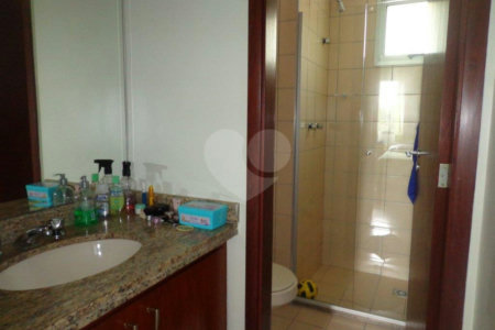 Apartamento à venda com 3 quartos, sendo 1 suíte, em Jardim Londrina, São Paulo, SP