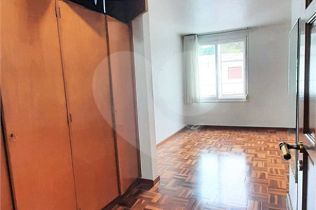 Casa à venda com 3 quartos, sendo 1 suíte, em Chácara Santo Antônio (zona Sul), São Paulo, SP