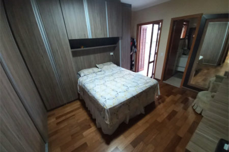Sobrado à venda com 4 suítes em Paraíso do Morumbi, São Paulo, SP