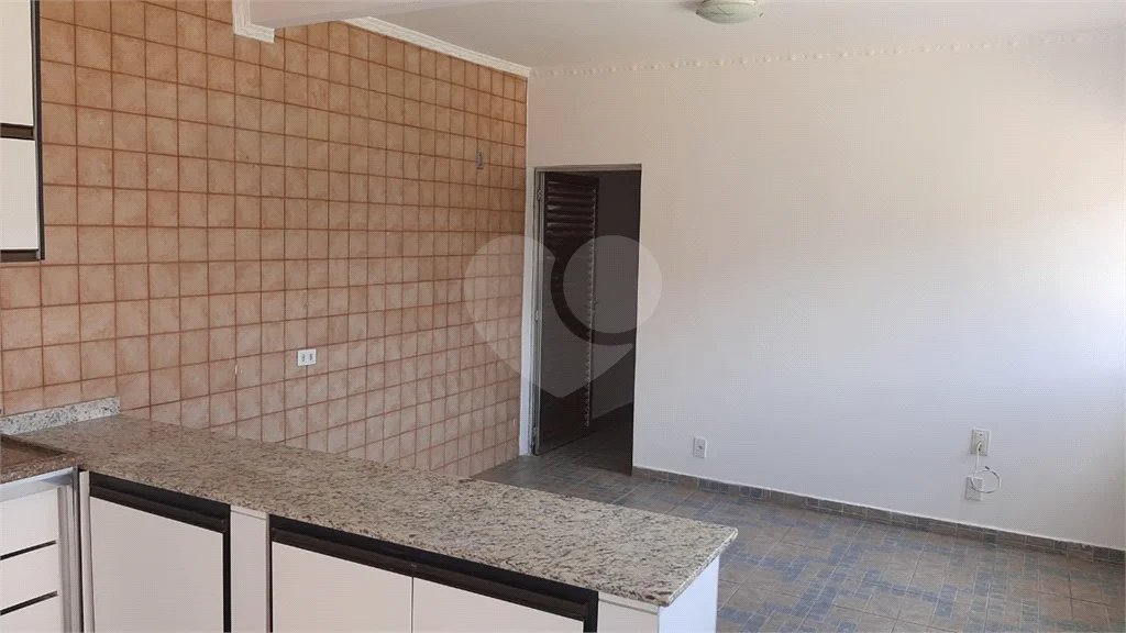 Casa para Renda no Jardim Guairaca