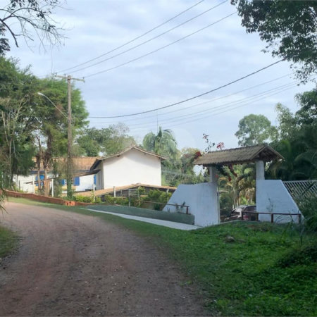CHÁCARA EM ATIBAIA