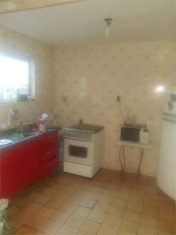 Sobrado à venda com 2 quartos em Vila Lageado, São Paulo, SP