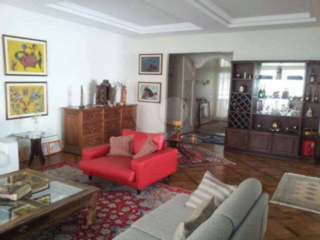 Apartamento à venda com 3 quartos, sendo 1 suíte,  em Bela Vista, São Paulo, SP