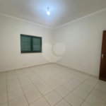 Casa à venda com 3 quartos em Jardim do Carmo, Araraquara, SP