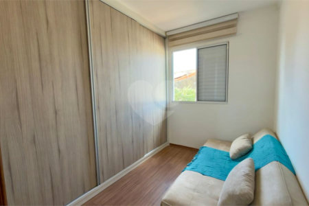 Casa à venda com 3 quartos, sendo 1 suíte, no condomínio Residencial Village Salermo, Sorocaba - SP