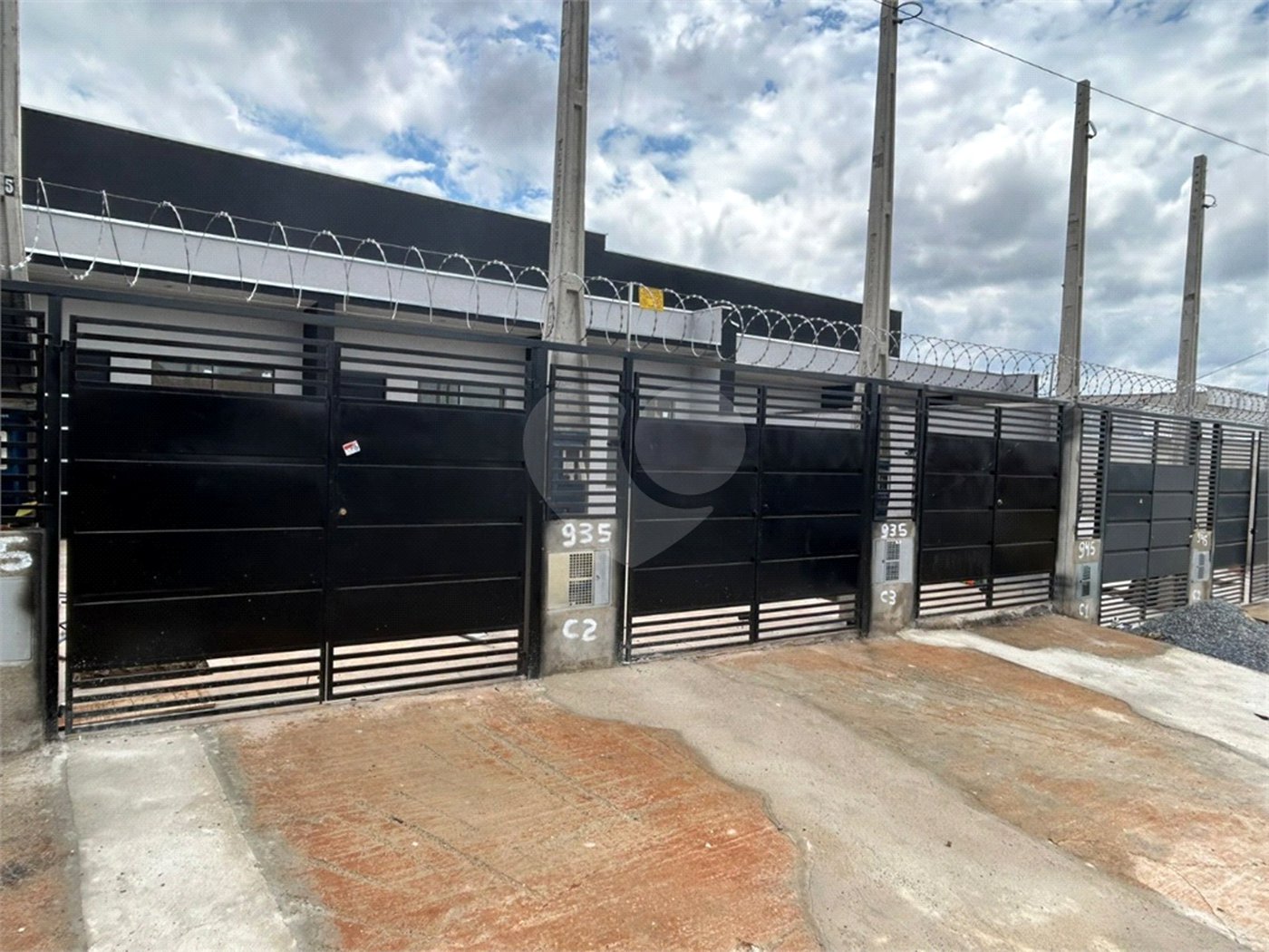 Casa de Vila à venda com 2 quartos, sendo 1 suíte, em Vila Nova Sorocaba, Sorocaba, SP