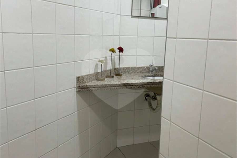 Apartamento à venda com 3 suítes em Campo Belo, São Paulo, SP
