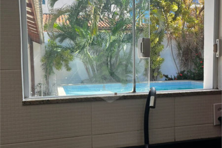 Casa à venda com 4 quartos, sendo 2 suítes, em Peró, Cabo Frio, RJ