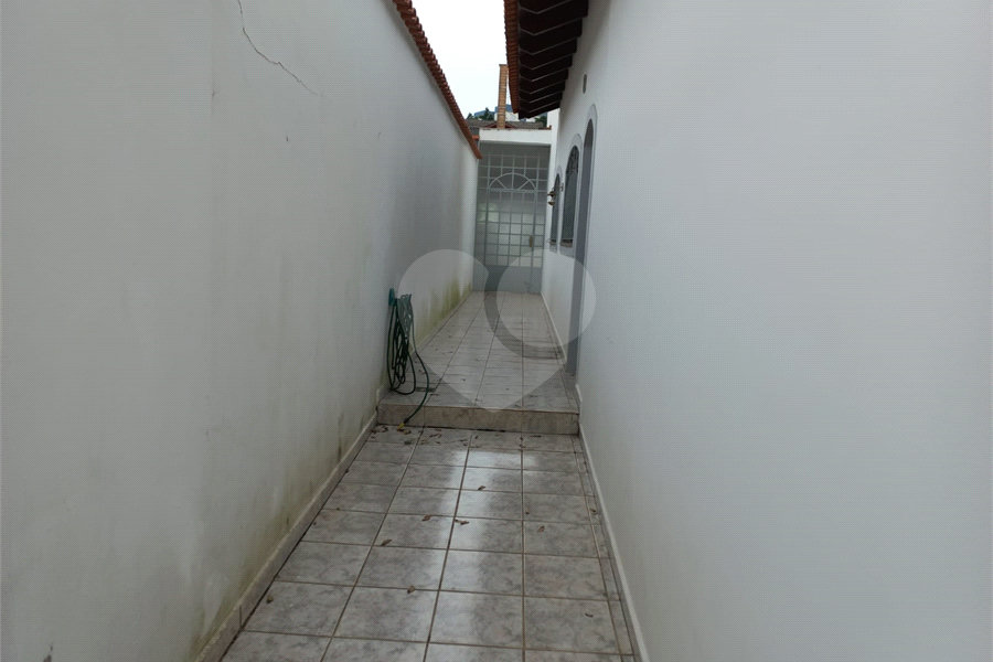 Sobrado à venda ou para alugar com 4 quartos, sendo 1 suíte,  em Barro Branco (zona Norte), São Paulo, SP