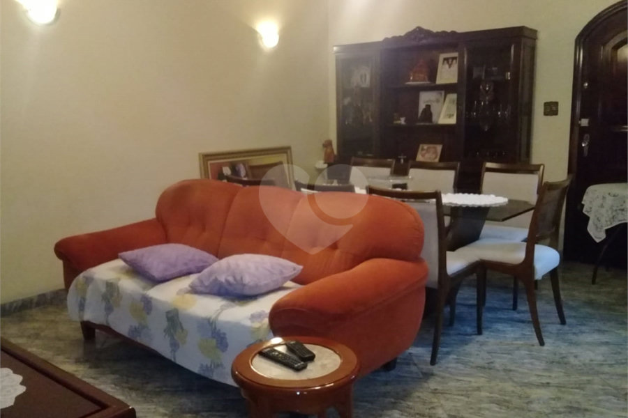 Casa à venda com 3 quartos, sendo 2 suítes, em Santana, São Paulo, SP