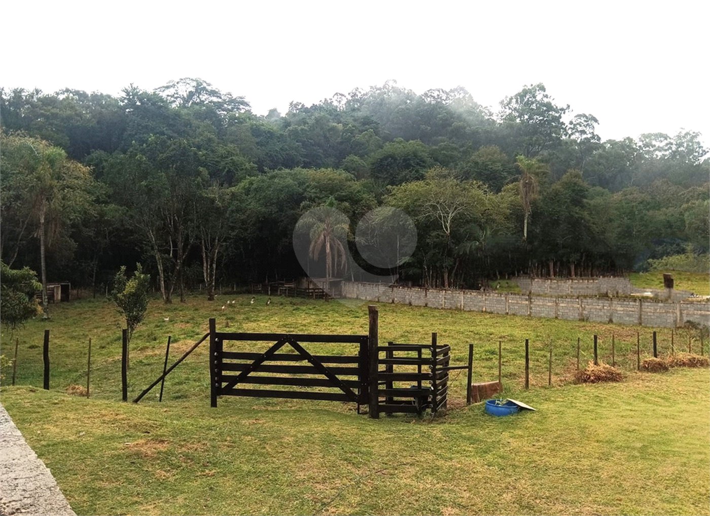Chácara à venda com 3 suítes em Chácaras do Guacuri, Itupeva, SP