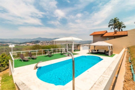 Casa à venda com 3 quartos, sendo 1 suíte, no condomínio Vale do Sol, Bom Jesus dos Perdões - SP