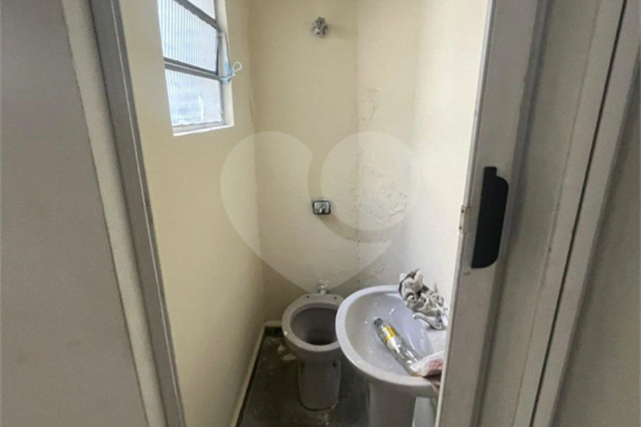 Casa à venda com 4 quartos, sendo 1 suíte, em Artur Alvim, São Paulo, SP