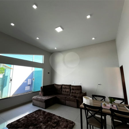 Casa à venda com 3 quartos, sendo 1 suíte, em Jardim Monte Santo, Itapetininga, SP