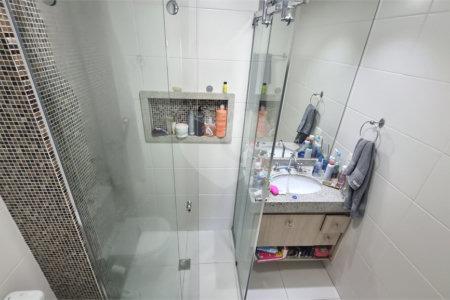 Apartamento à venda com 2 suítes em Santa Teresinha, São Paulo, SP